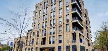 Flat to rent in Holman Drive, Southall UB2