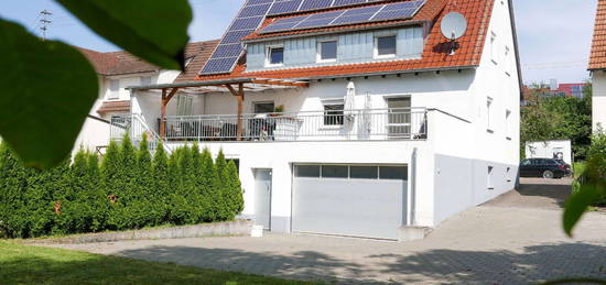 Ihr Traumhaus mit weitläufigen Garten und sonniger Terrasse!