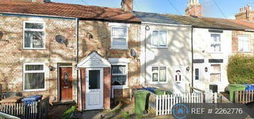 2 bedroom terraced house