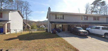 122 High Point Ln, Oak Ridge, TN 37830