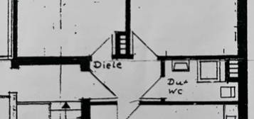 2-Raum-Dachgeschosswohnung in Düsseldorf Urdenbach