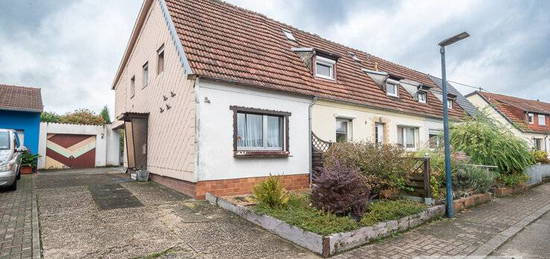 KLEINES HEIM GLÜCK ALLEIN - Reihenendhaus mit Garage in Furpach!