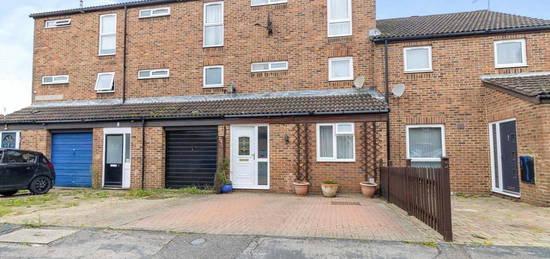 Terraced house for sale in Barleycorn Close, Leighton Buzzard, Bedfordshire LU7