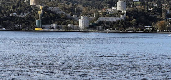 Ayıkcan'dan Anadoluhisarı Setüstü'nde Muhteşem Manzaralı 2+1