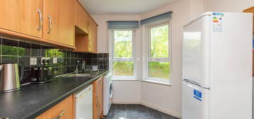 2 bed flat to rent