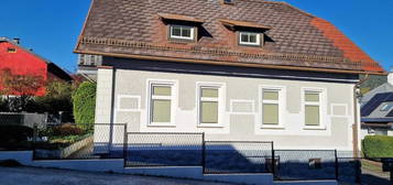 Charmantes Einfamilienhaus mit Potenzial in ruhiger Lage