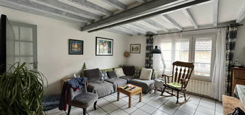 Maison ancienne 1 étage  à vendre, 3 pièces, 2 chambres, 65 m²