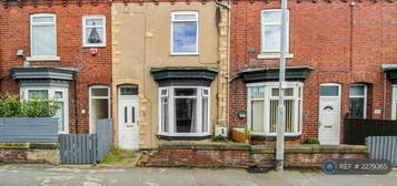 2 bedroom terraced house