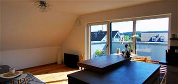 3-Zimmer-DG-Wohnung mit Balkon und Einbauküche in Abensberg