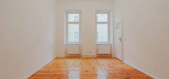 Rented 1-room apartment on Paul-Lincke-Ufer as a capital investment