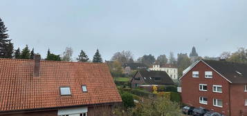 Helle Dreizimmerwohnung mit Burgblick