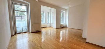 Provisionsfrei: Gartenseitiger 40m² Altbau mit Einbauküche und Balkon - 1130 Wien