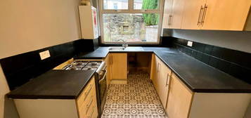 2 bedroom terraced house