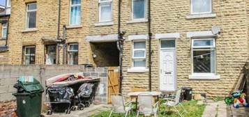 4 bed terraced house for sale