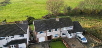 4 bedroom semi-detached house for sale