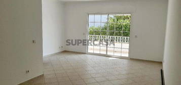 Apartamento T2 em Albufeira e Olhos de Água de 100,00 m²