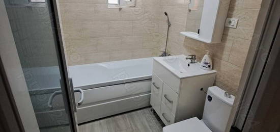 De inchiriat apartament cu doua camere etaj 1