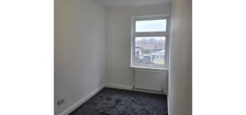 3 bed terraced house to rent