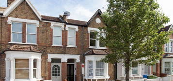 Flat for sale in Surrey Road, Nunhead SE15