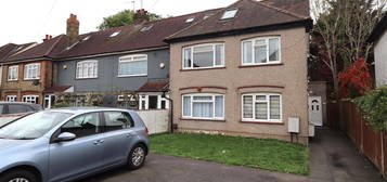 Flat for sale in Claremont Road, London NW2