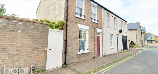 2 bedroom terraced house