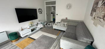 Appartement  à louer, 3 pièces, 2 chambres, 67 m²