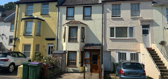 4 bed terraced house for sale