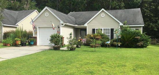 328 Slow Mill Dr, Goose Creek, SC 29445