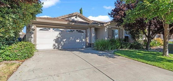 4986 Alterra Way, Sacramento, CA 95835