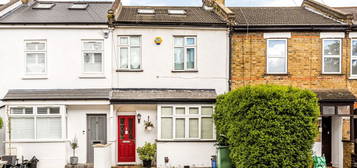 Terraced house to rent in Carnarvon Road, South Woodford, London E18