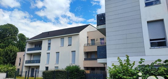 Appartement  à vendre, 3 pièces, 2 chambres, 64 m²