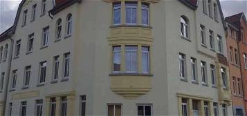 Sehr helle Zweizimmerwohnung mit EBK im Erfurter Norden -- WG-geeignet!!!