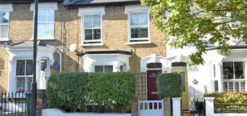 4 bedroom terraced house for sale