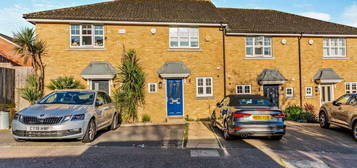 2 bedroom terraced house