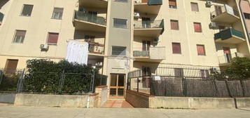 Trilocale largo Ispica 4, Borgo Nuovo - Castellana, Palermo