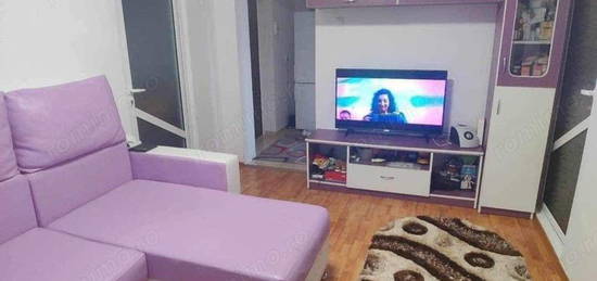 De vanzare 3 camere , mobilat, utilat 34000 euro