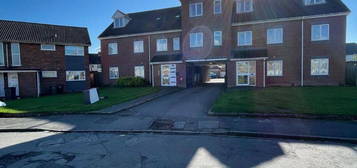 Flat to rent in Tudor Court, Tipton DY4