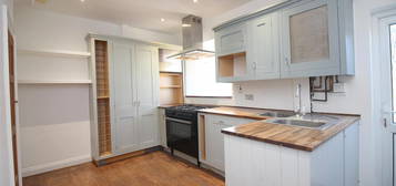 3 bed property to rent