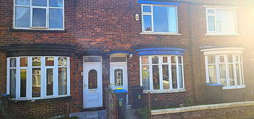 3 bed semi-detached house for sale