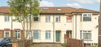 5 bedroom terraced house