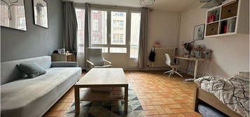 Location appartement 1 pièce 37 m²