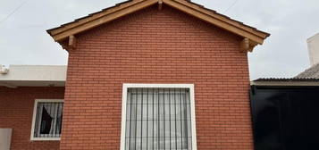 Casa en alquiler Drumond Lujan de Cuyo
