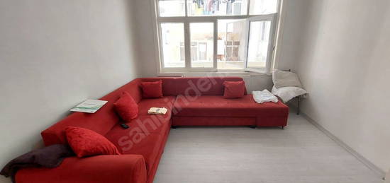 KONAK EMLAK 1+1 BEYAZ EŞYALI KİRALIK DAİRE