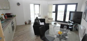 2 bed flat to rent