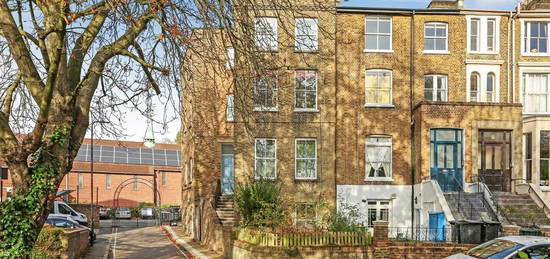 Flat for sale in Leighton Crescent, London NW5