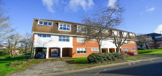 Flat for sale in Grasmere Way, Leighton Buzzard LU7