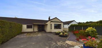 2 bedroom semi-detached bungalow for sale