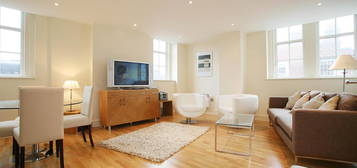 Flat to rent in Romney House, 47 Marsham Street, Westminster, London SW1P