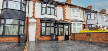 4 bedroom terraced house for sale