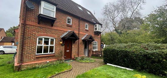 Property to rent in Ockley Court, Burpham, Guildford GU4